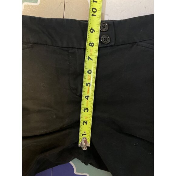 Ann Taylor Signature Fit Black Chino Flat Front Shorts Sz 8P - Picture 8 of 9